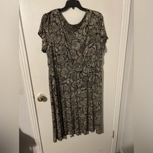 Worn once Perceptions Women dress black and beige size 3x